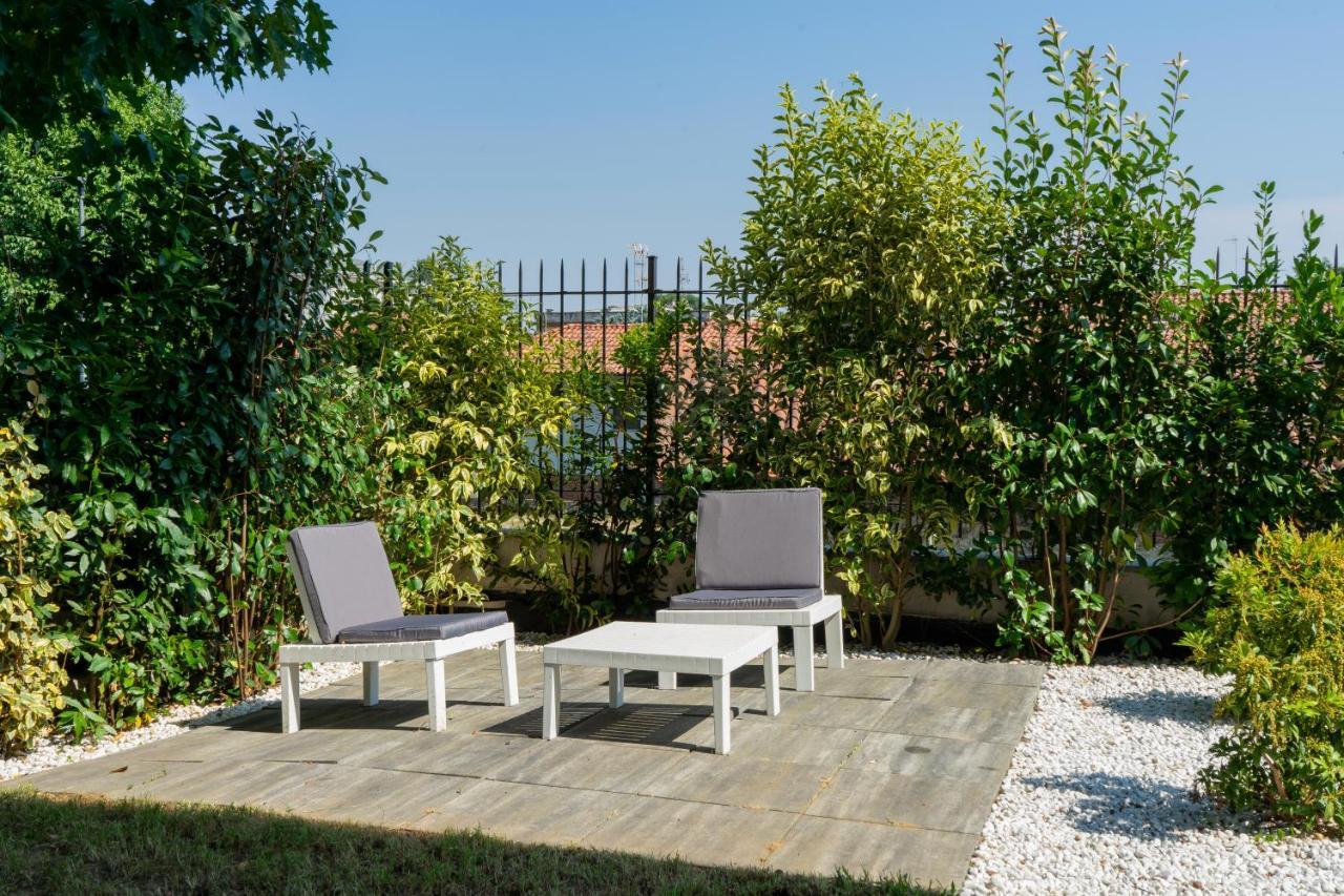 B&B Margante Somma Lombardo Exteriör bild